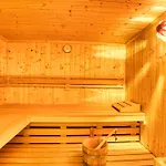 2-bd Apartment *