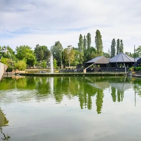 2-bd Luxembourg