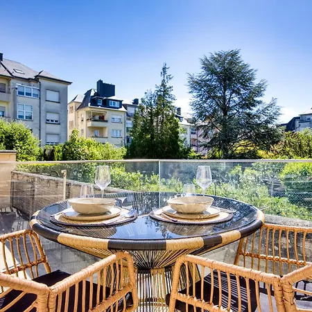 2-bd * Luxembourg