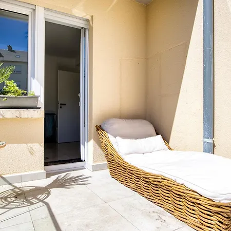 2-bd Apartment Luxembourg